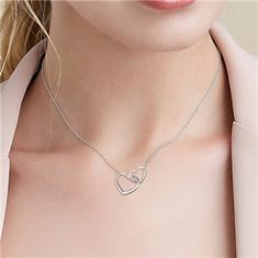 SPERKY4U Stříbrný náhrdelník s propojená srdce