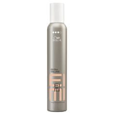 Wella Professional Tužící pěna pro objem vlasů se silnou fixací EIMI Extra Volume (Objem 500 ml)