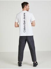 Calvin Klein Bílé pánské vzorované tričko Calvin Klein Jeans L