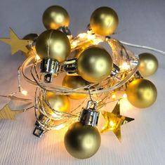 MAGIC HOME Řetěz Ball, 20 LED teplá bílá, s koulemi a hvězdami, zlatá, 2xAA