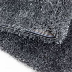 Oaza koberce Brilantně šedý polyesterový koberec 140 cm x 200 cm shaggy