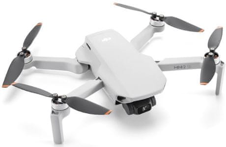 moderní dron dji mini 2 se microSD malé rozměry hd videa skvělá kvalita stabilita fotografický režim