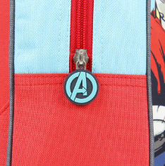 CurePink Dětský 3D batoh Marvel: Avengers (objem 8 litrů|26 x 31 x 10 cm)