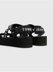 Tommy Jeans Černé dámské sandály na platformě TOMMY JEANS 41