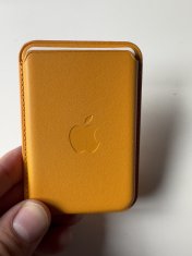 AppleFun iWallet 100% Leather (výborná imitace), žlutá