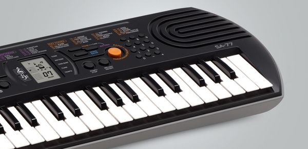  moderní klávesy casio sa77 dětské vestavěné reproduktory super zvuk první hraní na keyboard baterie