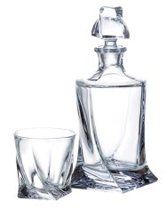 Bohemia Crystalite Whisky set Quadro obsahuje 1 karafu s objemem 0,85 l a 6 sklenic s objemem 340 ml.