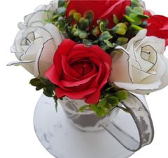 made by ANTEROS Mýdlová kytice z mýdlových květů Burlesque Red