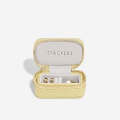 Stackers , Cestovní šperkovnice Yellow Petite Travel | žlutá 76180