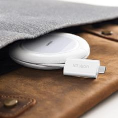 Ugreen CD245 MagSafe bezdrátová nabíječka USB-C 15W, bíla