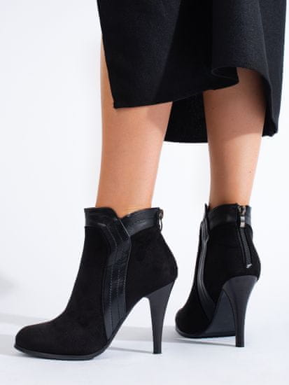 Amiatex Klasické dámské kotníčkové boty černé na jehlovém podpatku + Ponožky Gatta Calzino Strech
