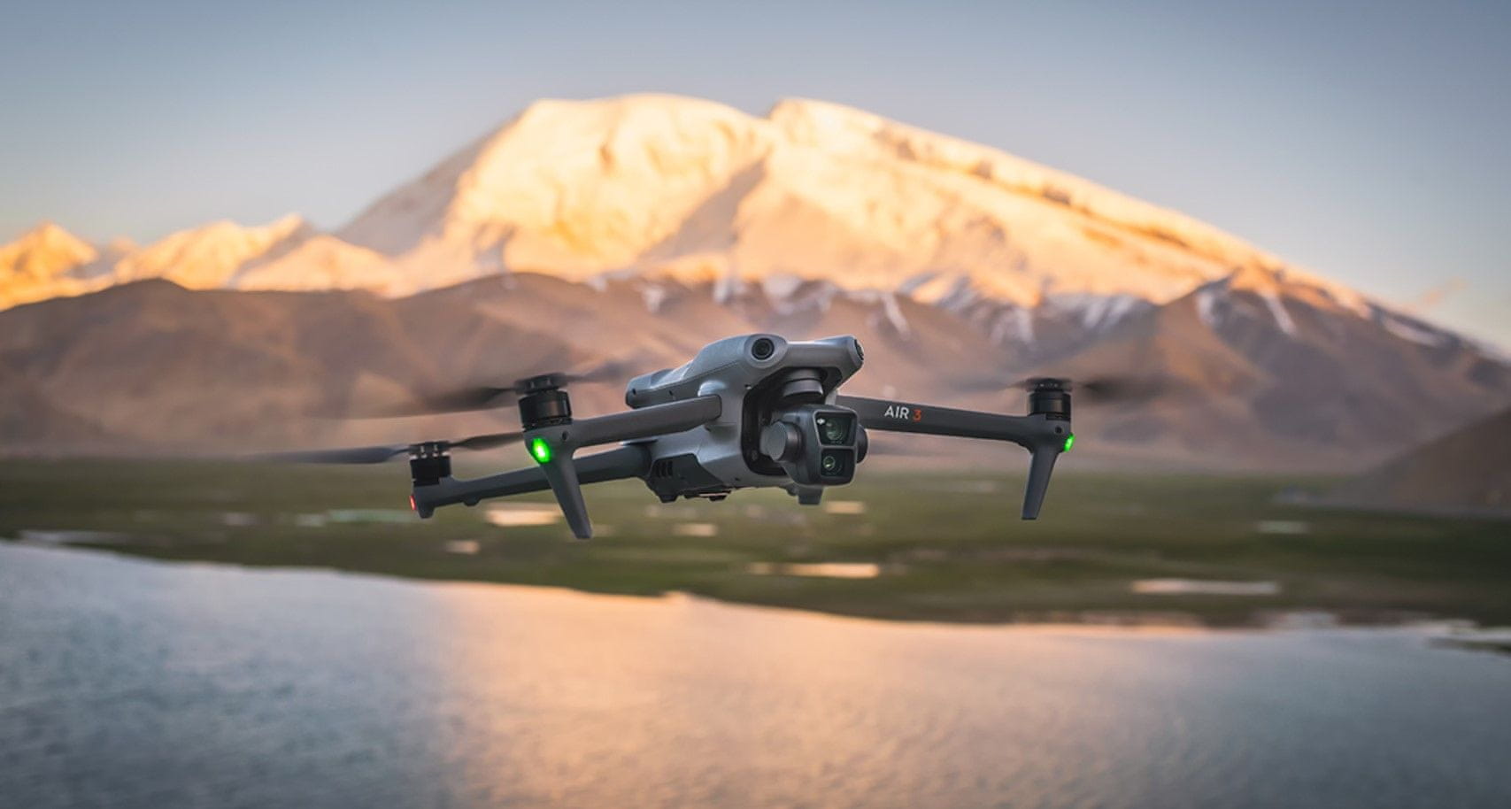  moderní dron dji air 3 skládací microSD malé rozměry 4k hdr videa skvělá kvalita stabilita fotografický režim 