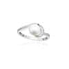 Stříbrný prsten s kubickými zirkony a pravou perlou SC496 (Obvod 52 mm)