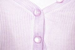 Guess Guess dámské tričko Miranda s logem z Kamínků fialové Velikost: S