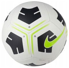 Nike Fotbalový míč Nike Park, Černo-bílý s zelenými doplňky a logem Nike, vel. 5