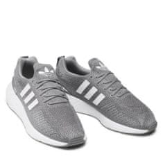 Adidas Boty šedé 43 1/3 EU Swift Run 22