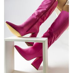 Růžové boty na jehlovém podpatku velikost 39