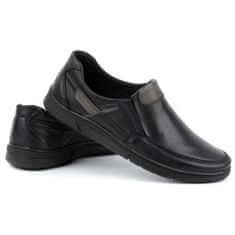 Pánská kožená nazouvací obuv 62K černá velikost 45