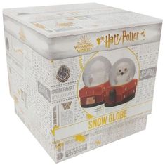 CurePink Těžítko sněhová koule Harry Potter: Hedwig (12 x 9,5 cm)