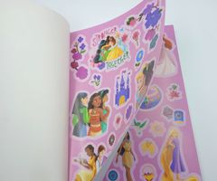 Disney Maxi omalovánky Disney se samolepkami - Princezny