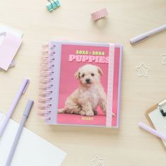 CurePink Plánovací denní školní diář 2023/2024 Dogs|Psi se samolepkami, záložkami a obálkou (14 x 16 cm)