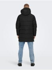 ONLY&SONS Černý pánský prošívaný zimní kabát ONLY & SONS Carl M
