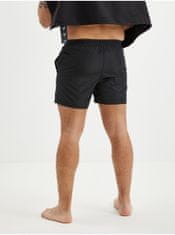 Calvin Klein Sada pánských plavek v černé barvě a ručníku Calvin Klein Underwear XXL