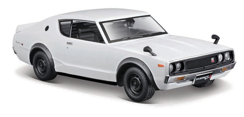 Maisto 1973 Nissan Skyline 2000GT-R (KPGC110),bílá, 1:24