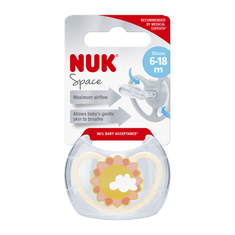 Nuk Dudlík Space 6-18m BOX slunce