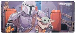 CurePink Herní podložka na stůl Star wars|Hvězdné Války|TV seriál The Mandalorian: Yoda (80 x 35 cm)