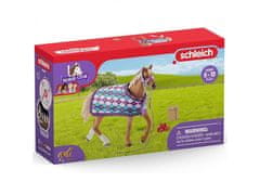 sarcia.eu Schleich Horse Club -Set anglické klisny s dekou a doplňky, figurka pro děti 5+ 