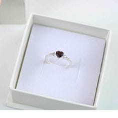 Klenoty Amber Luxusní stříbrný prsten s granátem a topazy Srdíčko Velikost: 52