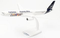 Herpa Airbus A330-343, Lufthansa "Fanhansa - Diversity Wins Zwickau", Německo, 1/200