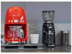 Smeg Kávovar na filtrovanou kávu 1,4l Smeg 50´s Retro Style, červený