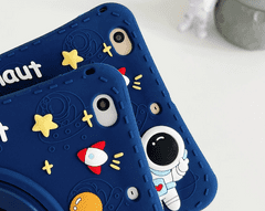 MXM Dětský obal na tablet s motivem astronauta pro Samsung Galaxy A8