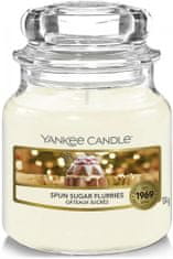 Yankee Candle Vonnásvíčka Classic ve skle malá Spun Sugar Flurries 104 g