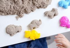 Adam toys Kinetický písek - přírodní - 2kg + formičky Dinosauři zdarma