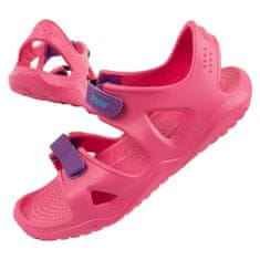 Crocs Sandály Swiftwater 204988-600 velikost 34,5