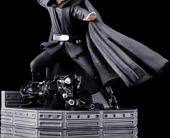 Iron Studios Iron Studios socha The Mandalorian - Luke Skywalker, měřítko 1:10 - 24 cm