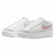 Nike Nízké boty na platformě Blazer DJ0292-103 velikost 37,5
