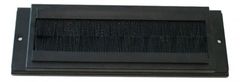 DP-KP-KAR4 kabelová průchodka s kartáčem, pro stojanové rozvaděče, 300 × 150 mm, černá