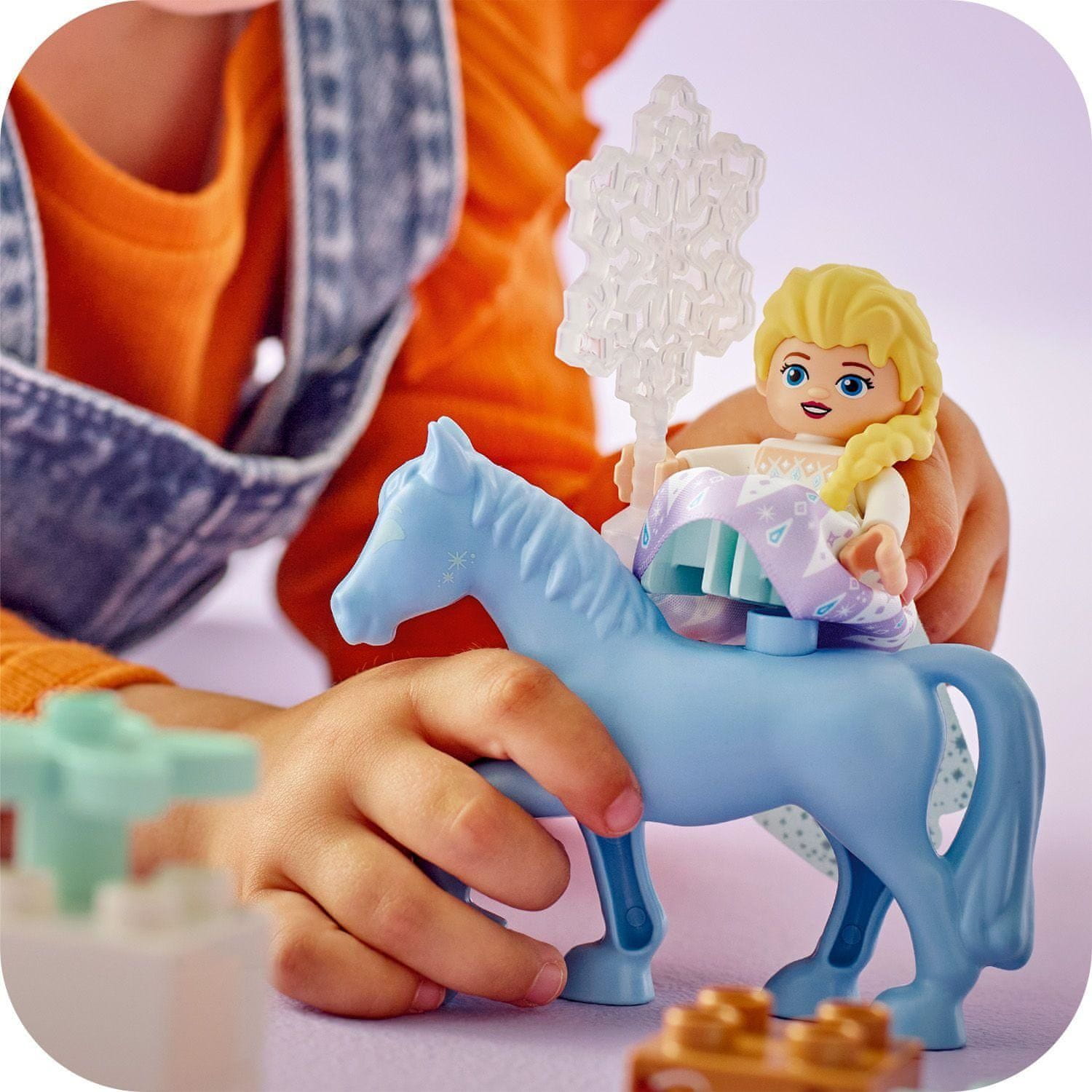 LEGO DUPLO Disney 10418 Elsa a Bruni v začarovaném lese