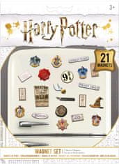 CurePink Magnety Harry Potter: Wizardry set 21 kusů (18 x 24 cm)