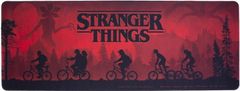 CurePink Herní podložka na stůl Netflix|Stranger Things: Logo (80 x 40 cm)