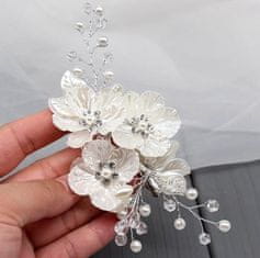 Camerazar Elegantní svatební hřeben do vlasů, stříbrný s perlami a květinou, 17x10 cm