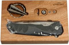 LionSteel LionSteen TRE FC Carbon kapesní nůž 7,4 cm, Stonewash, uhlíkové vlákno, šedá spona, 3 otevírání