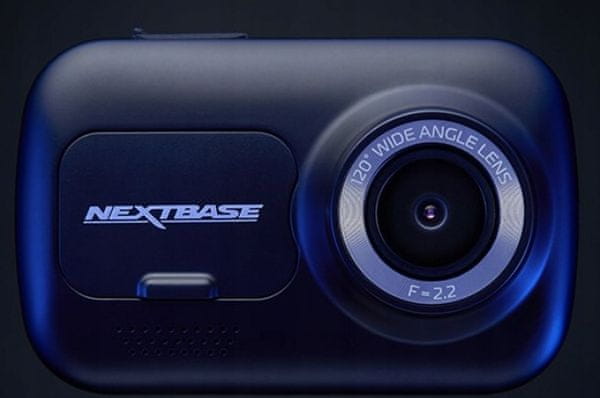  autokamera nextbase 122 hd detekce nárazu pěkný design držák výborné záběry skvělá do auta 