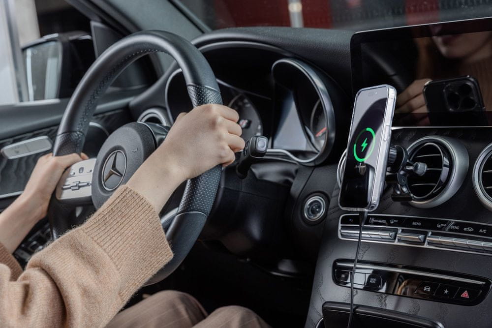 Levně EPICO Ultrathin Wireless Car Charger - MagSafe compatible 9915101300218 stříbrná/bílá
