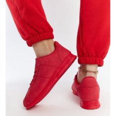 Červené sportovní boty velikost 38
