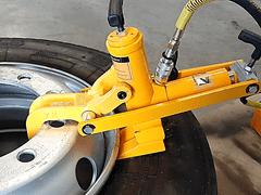 FERDUS Hydraulický srážeč patek pneu, univerzální, pro velké pláště